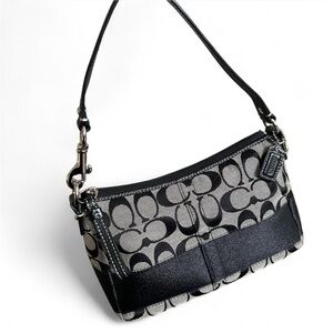 ❗️SOLD❗️Vintage Y2K Coach Signature Mini Bag 🩶🖤🤍 (price firm)